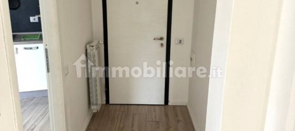 2 chambres Appartement à San Fermo della Battaglia, Italy No. 268234 3