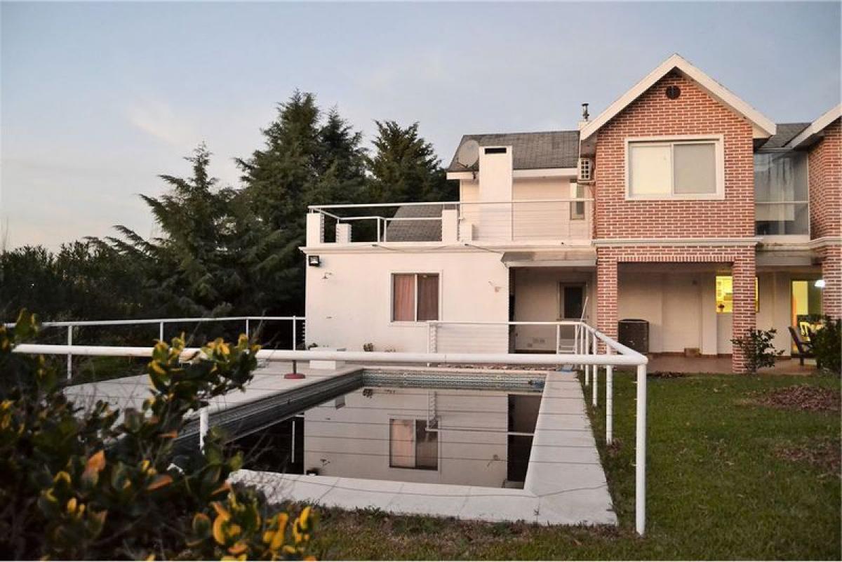 4 Schlafzimmer Haus in Pilar, Argentina, Nr. 18779