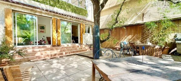 3 bedrooms Apartment in Marseille, France No. 285833 2