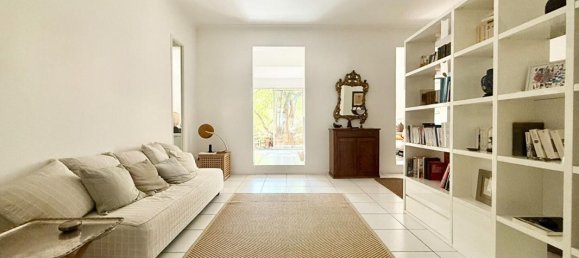 3 bedrooms Apartment in Marseille, France No. 285833 6