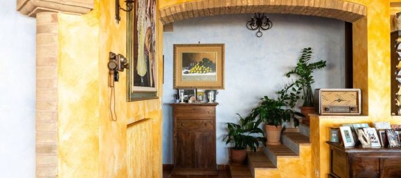 Вилла с 4 спальнями в Монтесильвано, Италия № 72857 20