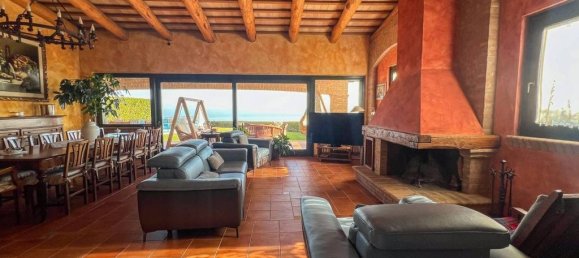 Вилла с 4 спальнями в Монтесильвано, Италия № 72857 8