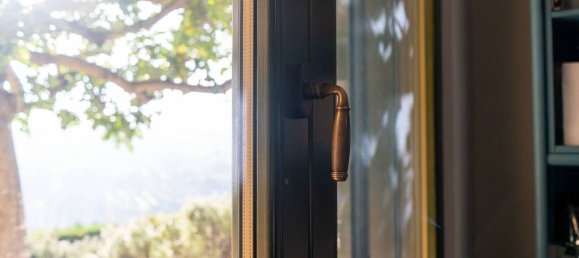 Вилла с 4 спальнями в Монтесильвано, Италия № 72857 36