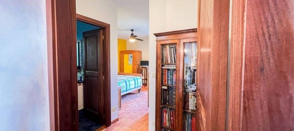 Вилла с 4 спальнями в Монтесильвано, Италия № 72857 21