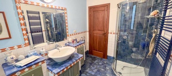 Вилла с 4 спальнями в Монтесильвано, Италия № 72857 26