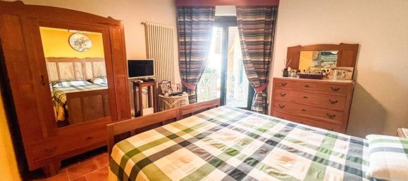 Вилла с 4 спальнями в Монтесильвано, Италия № 72857 22