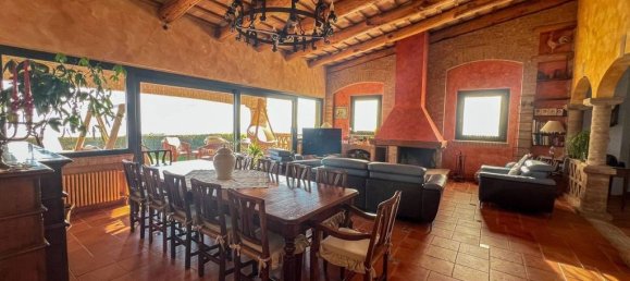 Вилла с 4 спальнями в Монтесильвано, Италия № 72857 9