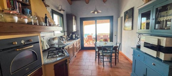 Вилла с 4 спальнями в Монтесильвано, Италия № 72857 17