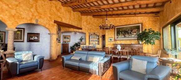 Вилла с 4 спальнями в Монтесильвано, Италия № 72857 11