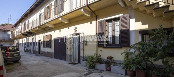 Apartamento de 2 habitaciónes en Magenta, Italy No. 1765 9