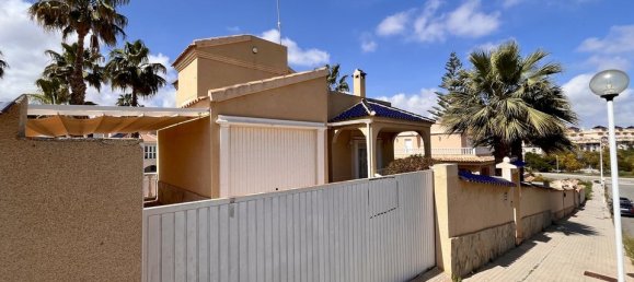 Villa de 5 dormitorios en La Zenia, Spain No. 176599 16