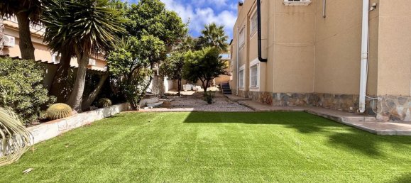 Villa de 5 dormitorios en La Zenia, Spain No. 176599 3