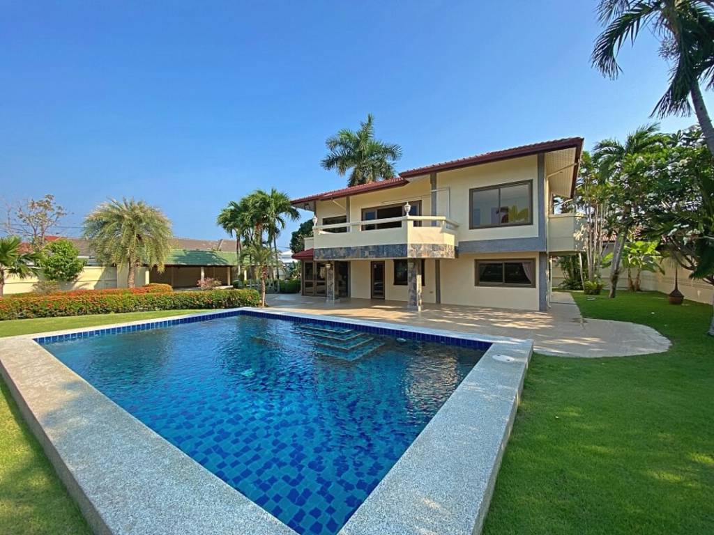 4 غرف نوم فيلا في Hua Hin, Thailand رقم 13181