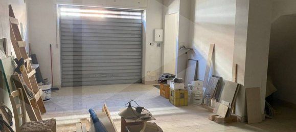 Garagem em San Severo, Italy 50 m² N.º 21030 5