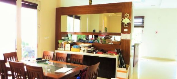 5 bedrooms Villa in Long Bien, Vietnam No. 3971 4