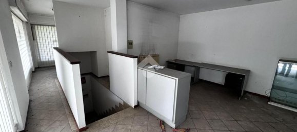 150m² Commercial property in Brandizzo, Italy No. 105123 24