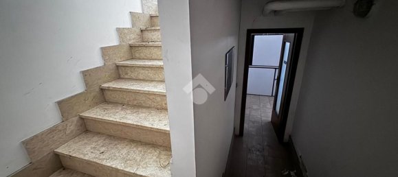 150m² Commercial property in Brandizzo, Italy No. 105123 23