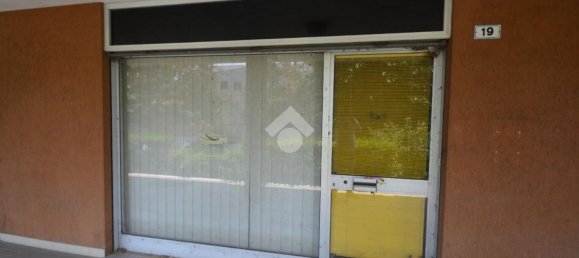 150m² Commercial property in Brandizzo, Italy No. 105123 10