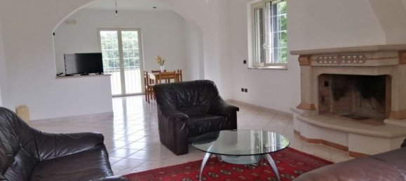 9 rooms House in Faicchio, Italy No. 88344 14