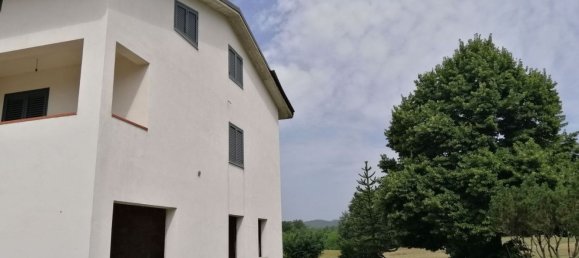 9 rooms House in Faicchio, Italy No. 88344 7