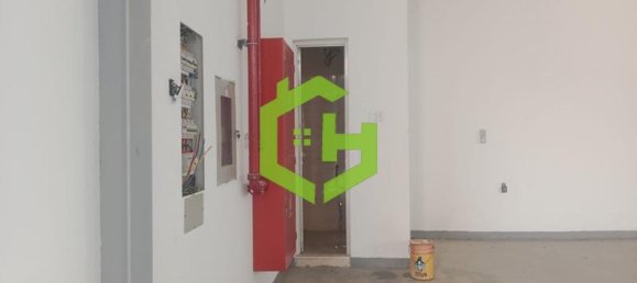 Almacén en Al Khawaneej, UAE 1021.9 m² No. 38644 7