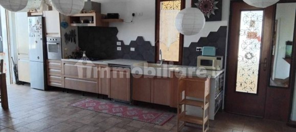 3 bedrooms Apartment in Lavagno, Italy No. 315490 7