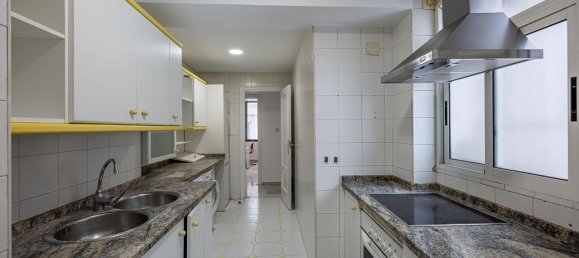 3 bedrooms Apartment in Granada, Spain No. 148511 13