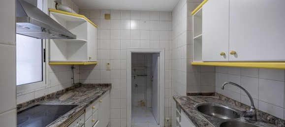 3 bedrooms Apartment in Granada, Spain No. 148511 14