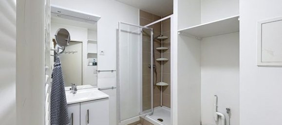 1 bedroom Apartment in Aubervilliers, France No. 354715 7