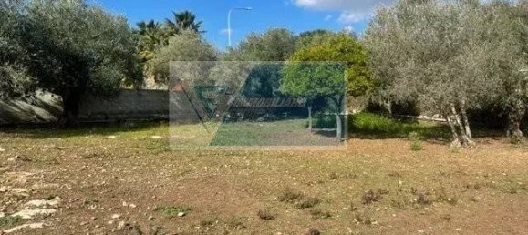 Земельный участок 1991м² в Мелилли, Италия № 178105 8