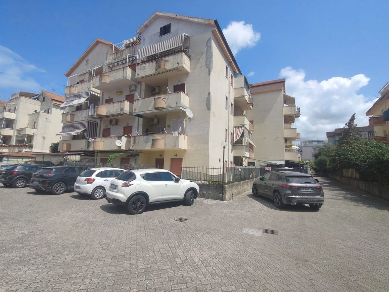 3 bedrooms Penthouse in Scalea, Italy No. 322962