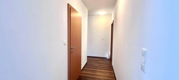 4-salle Appartement à Hinterbruhl, Austria No. 147147 3