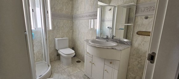 3 bedrooms Apartment in Granada, Spain No. 171743 14