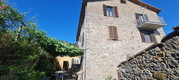 4 bedrooms Land in Ficulle, Italy No. 138193 3