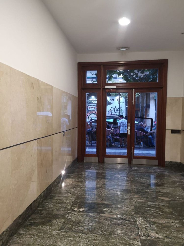 4 bedrooms Apartment in Logrono, Spain No. 267713