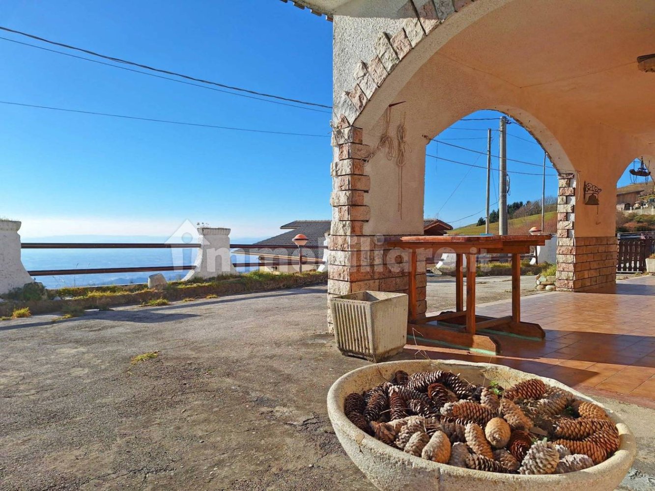 Villa de 6 dormitorios en Lusiana Conco, Italy No. 162868