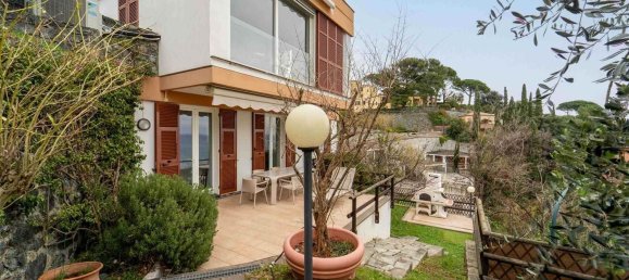 5 rooms Apartment in Arenzano, Italy No. 59888 36