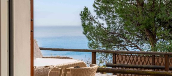 5 rooms Apartment in Arenzano, Italy No. 59888 32