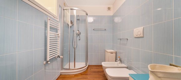 5 rooms Apartment in Arenzano, Italy No. 59888 77