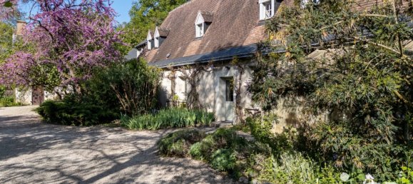 11 bedrooms House in Tours, France No. 49164 16