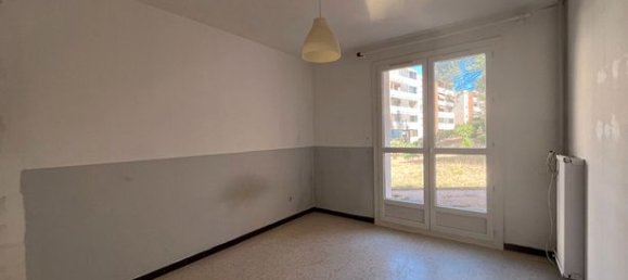 2 bedrooms Apartment in Hyeres, France No. 310023 6