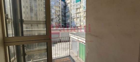 2 rooms Apartment in Turin, Italy No. 25722 18