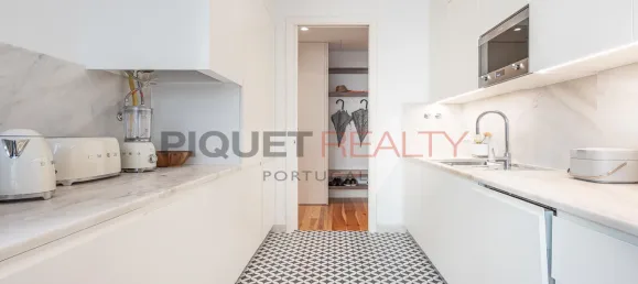 2 bedrooms Apartment in Lisbon, Portugal No. 101177 9