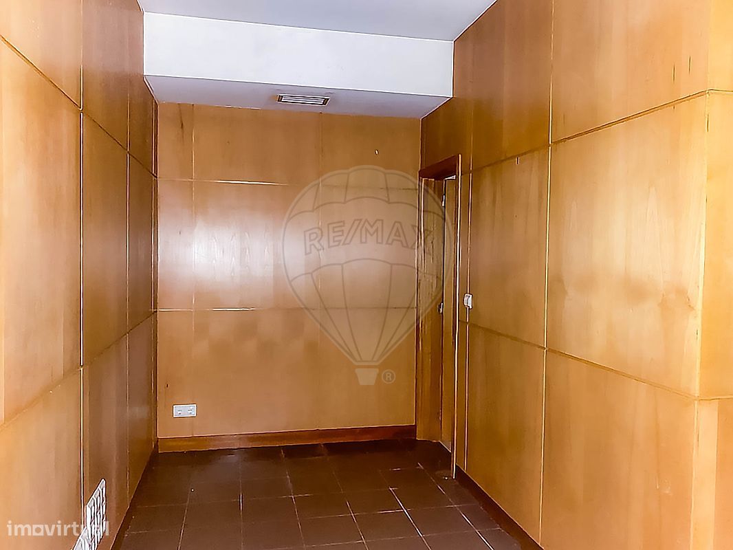  عقار تجاري في Marco de Canaveses, Portugal 33متر مربع رقم 48257