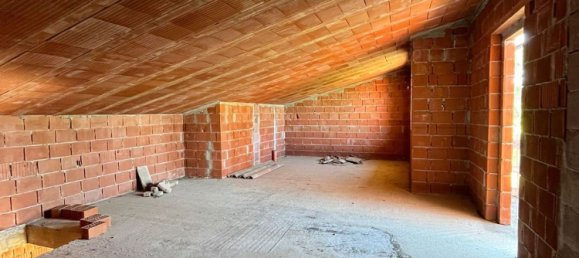 7 rooms House in Torrazza Coste, Italy No. 68433 39