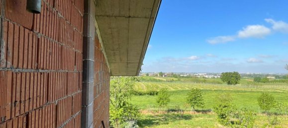 7 rooms House in Torrazza Coste, Italy No. 68433 42