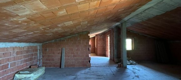 7 rooms House in Torrazza Coste, Italy No. 68433 44