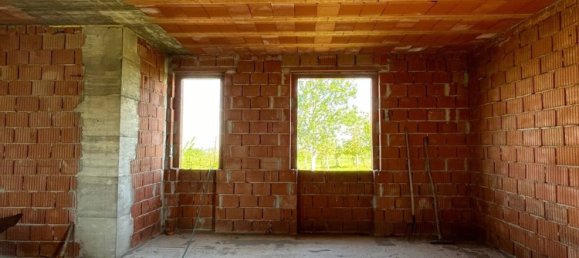 7 rooms House in Torrazza Coste, Italy No. 68433 50