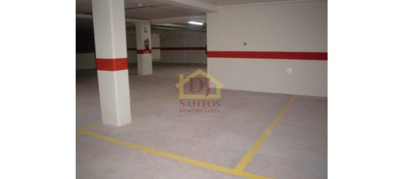  مرآب في Salamanca, Spain رقم 69470 6