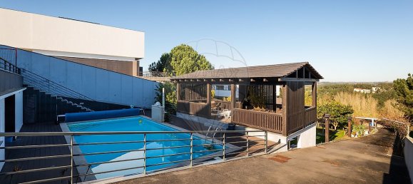 4 chambres Maison à Leiria, Portugal No. 18398 6